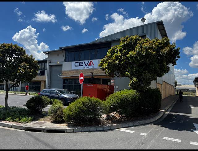 527M² WAREHOUSE TO LET IN AIRPORT INDUSTRIA